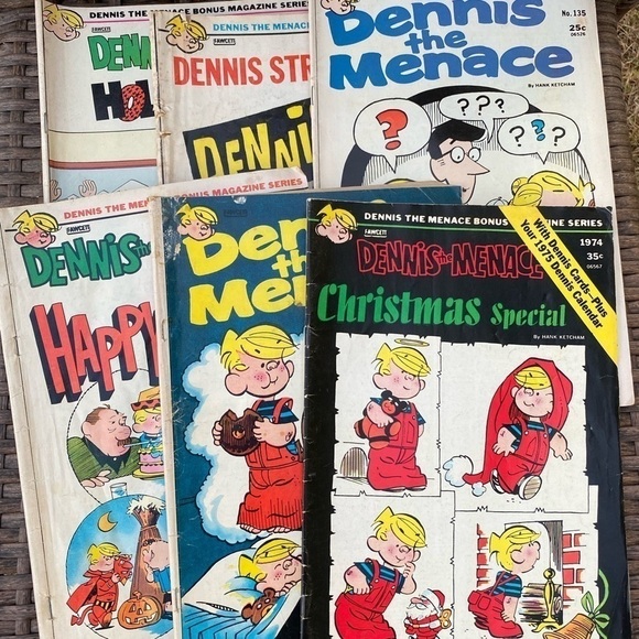DENNIS The Menace Comic Book Lot Of 6 Christmas Special Dennis Strikes Back More - Picture 2 of 4
